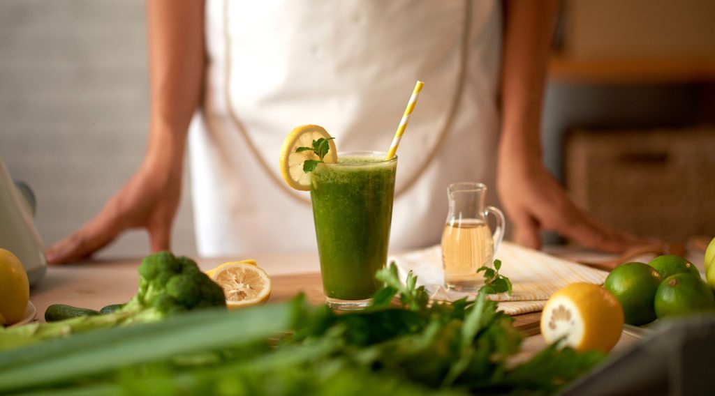 Junski detoks: Nabereš travke, osvežiš telo i Bog da te vidi kako ćeš da blistaš